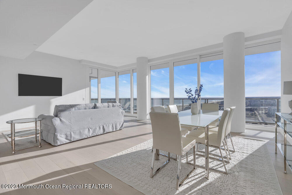 1101 Ocean Avenue 1106