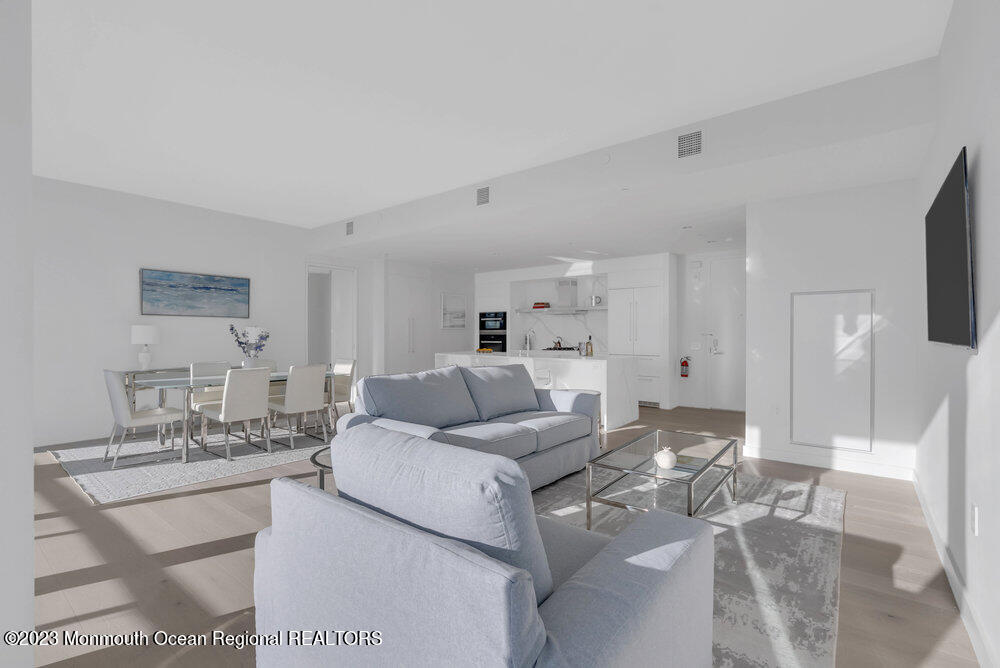 1101 Ocean Avenue 1106