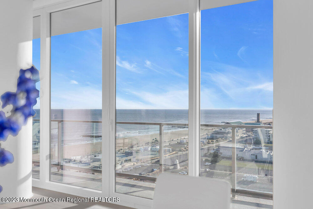 1101 Ocean Avenue 1106