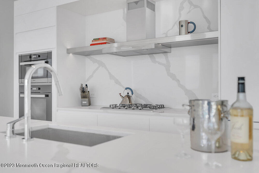 1101 Ocean Avenue 1106