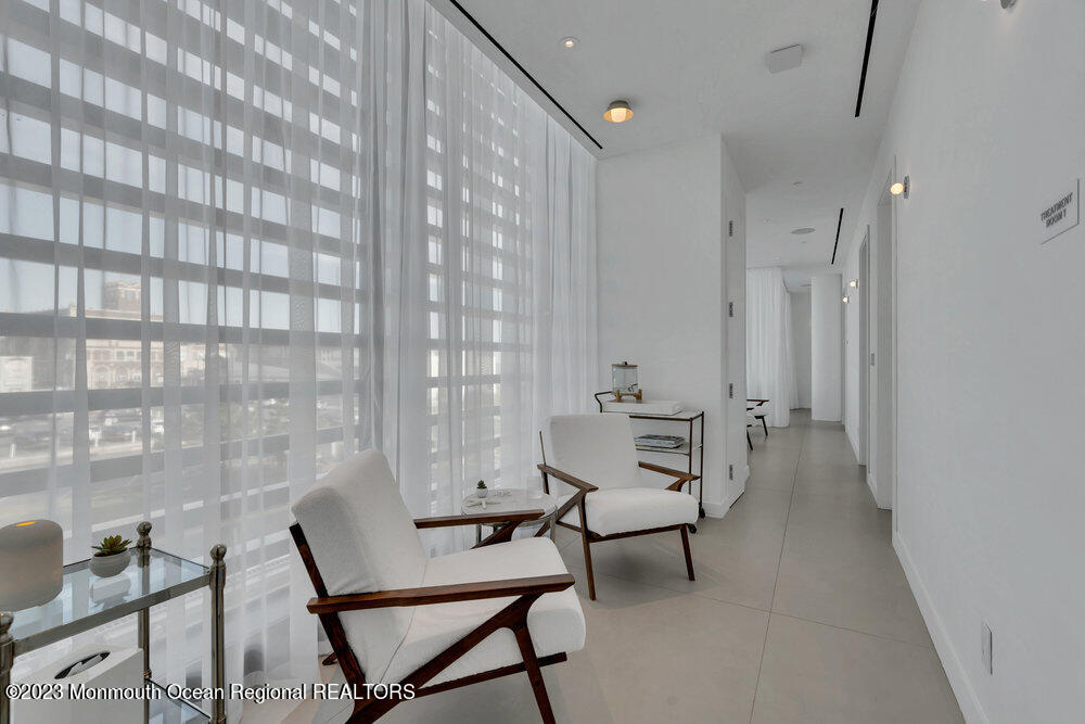 1101 Ocean Avenue 1106