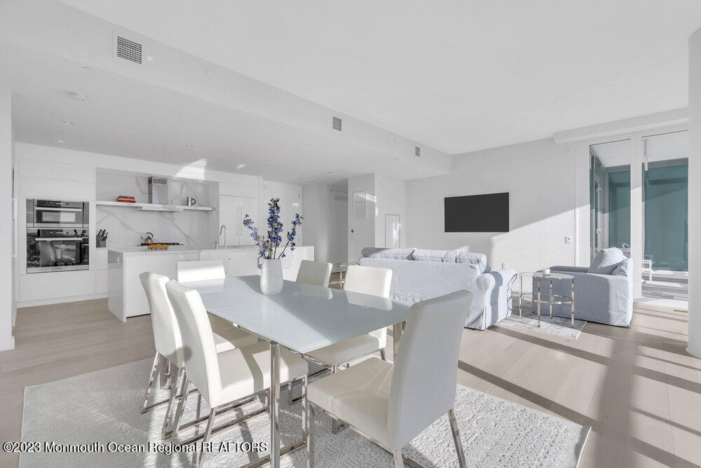 1101 Ocean Avenue 1106