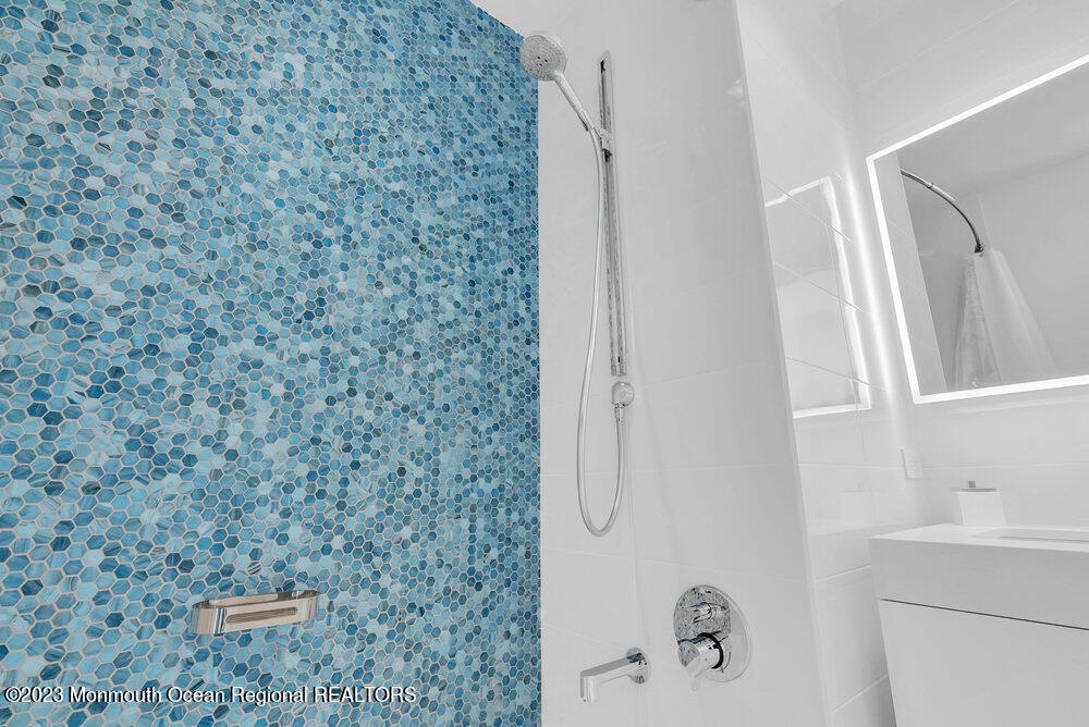 1101 Ocean Avenue 1106