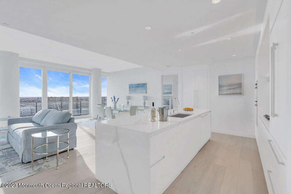 1101 Ocean Avenue 1106