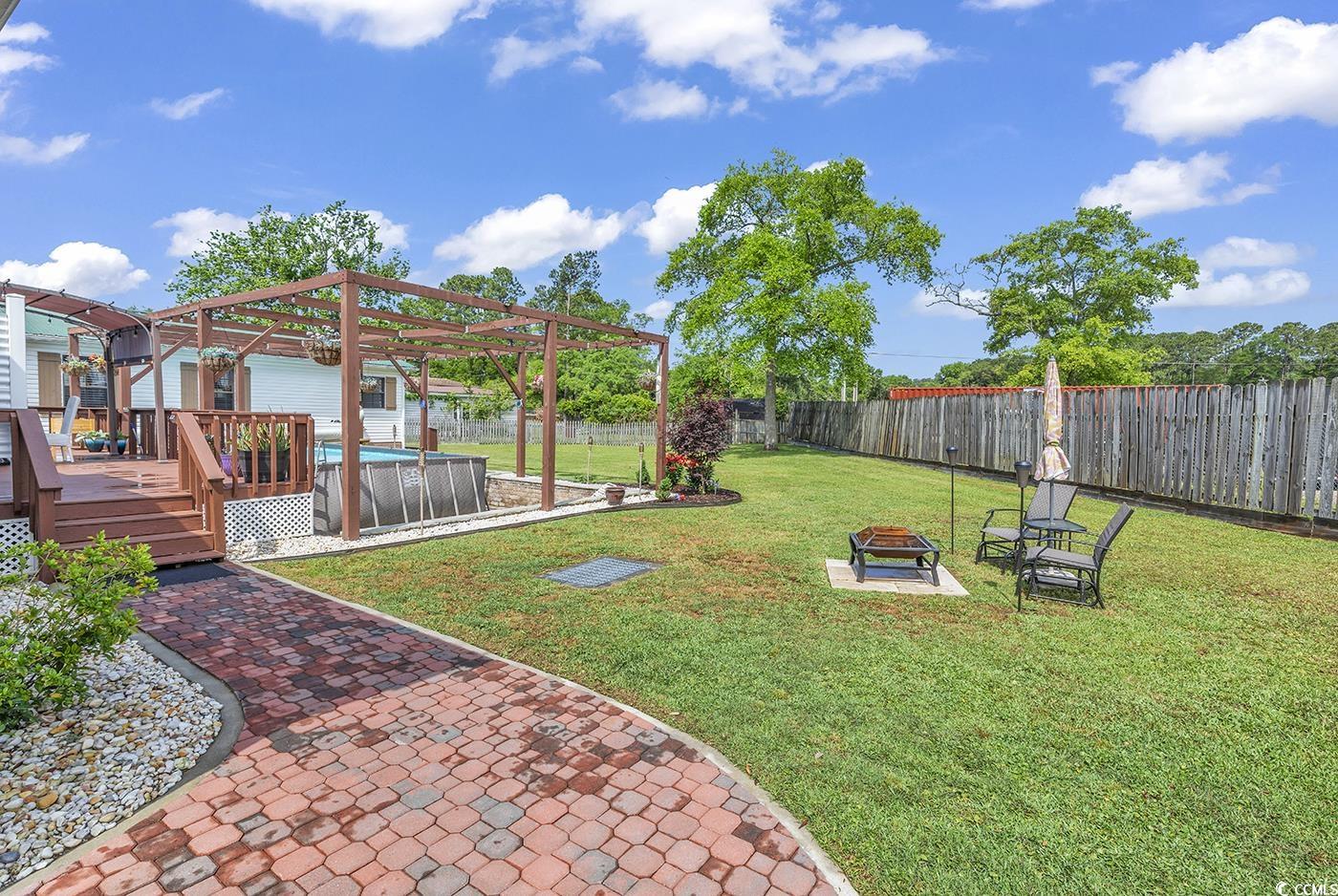 784 Lewis Ln.