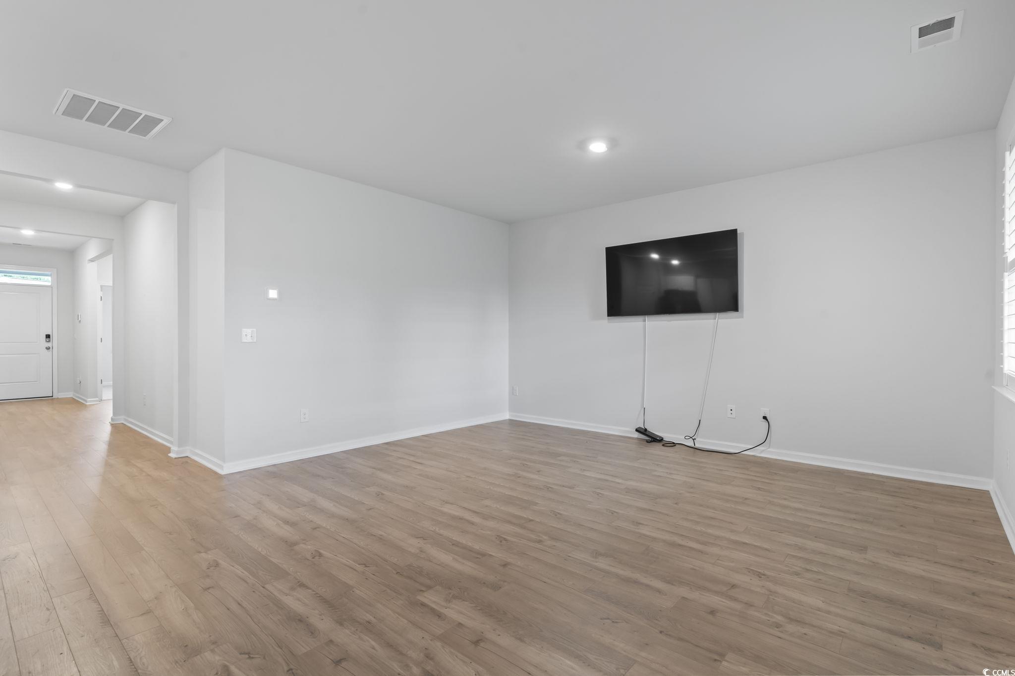 232 Pin Oak Dr.