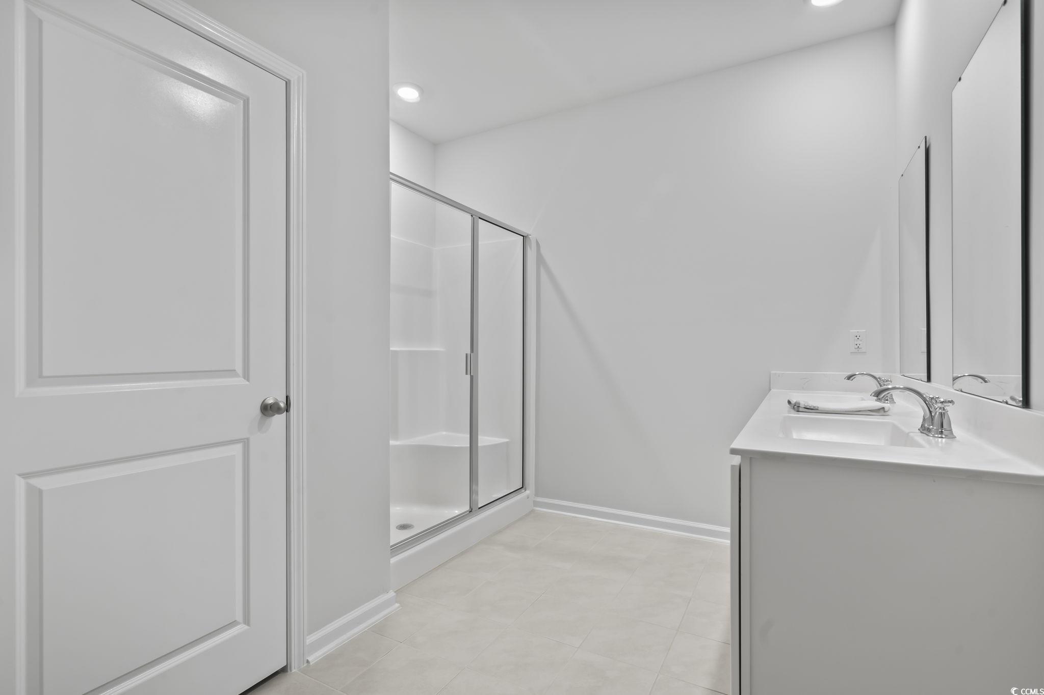 232 Pin Oak Dr.