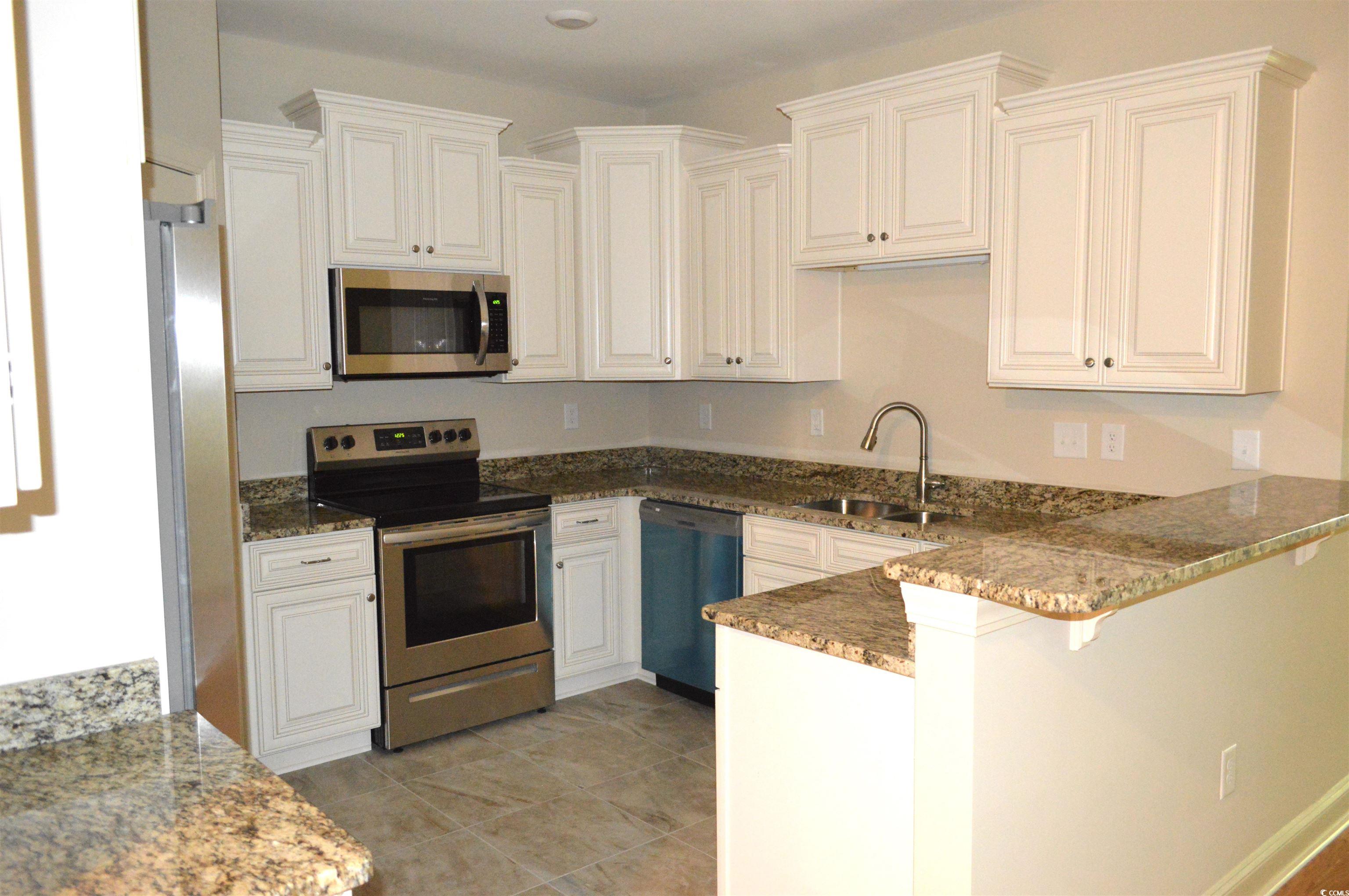 35 Delray Dr. Unit: 2-C