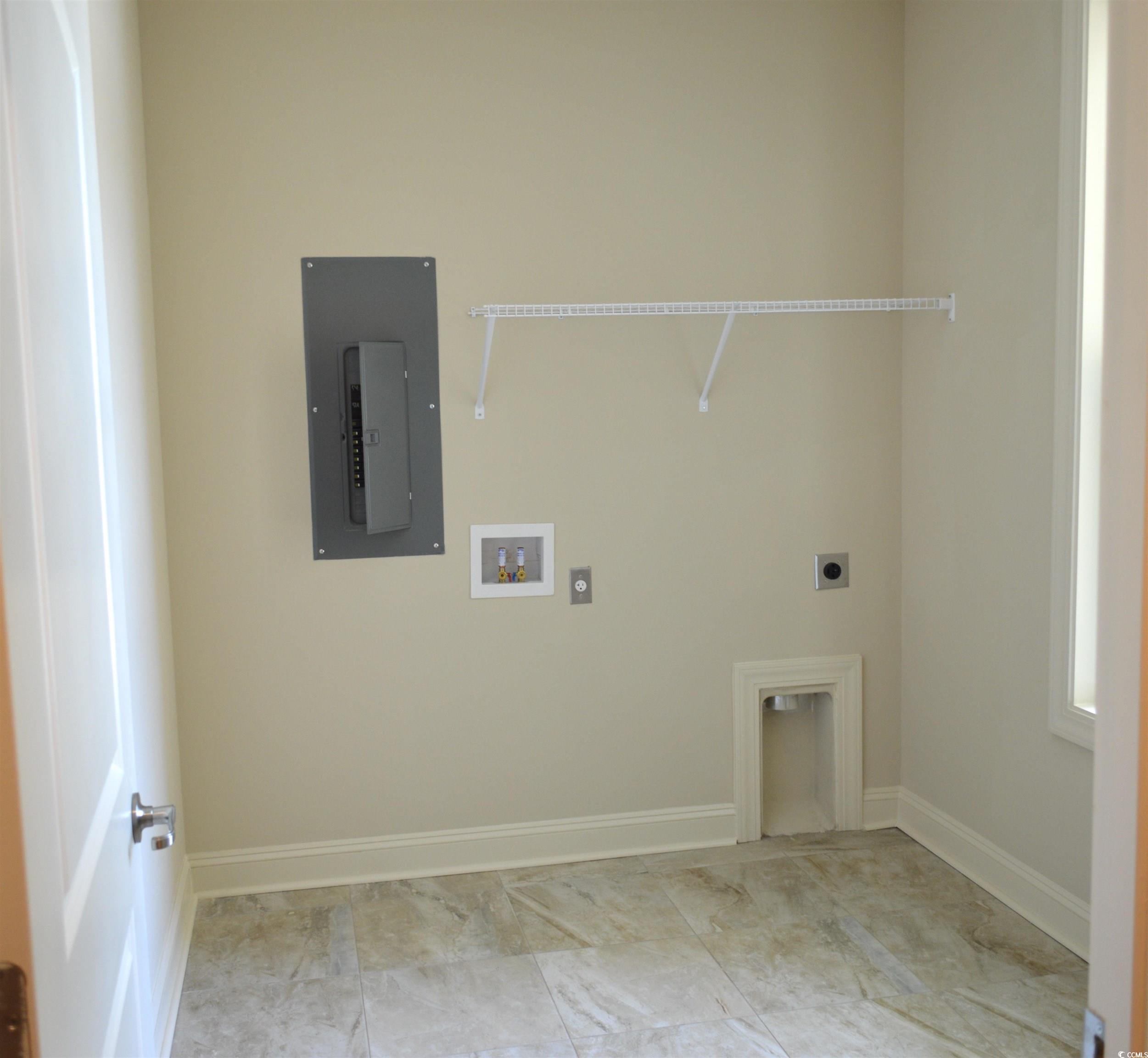 35 Delray Dr. Unit: 2-C