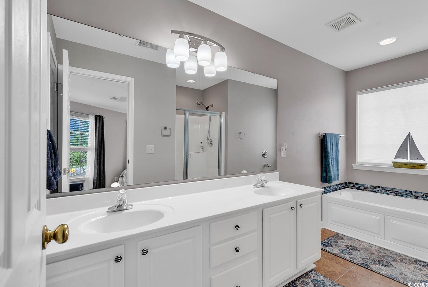 125 Brentwood Dr. Unit: G