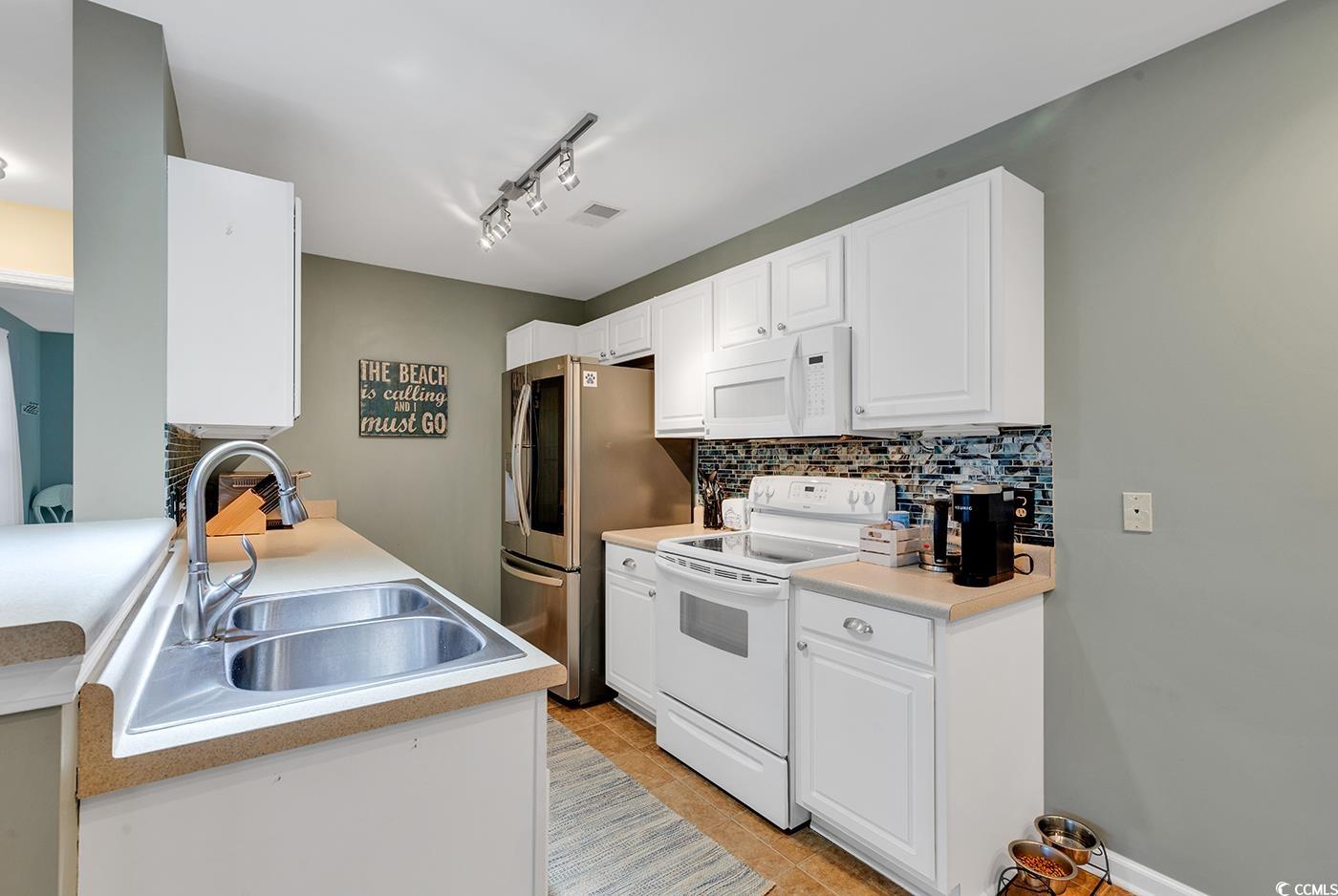 125 Brentwood Dr. Unit: G