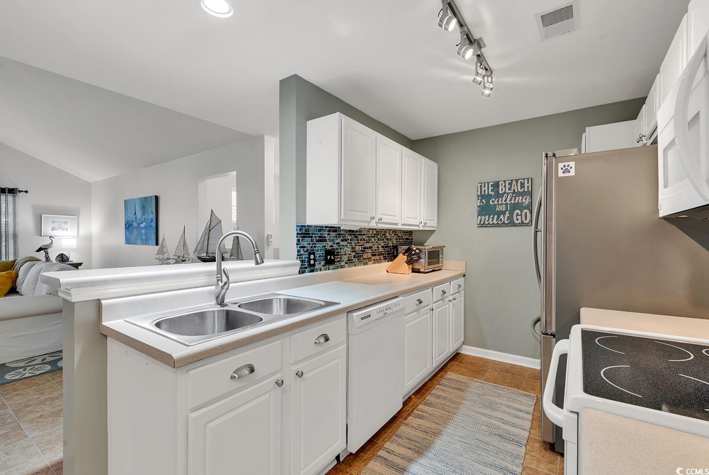 125 Brentwood Dr. Unit: G