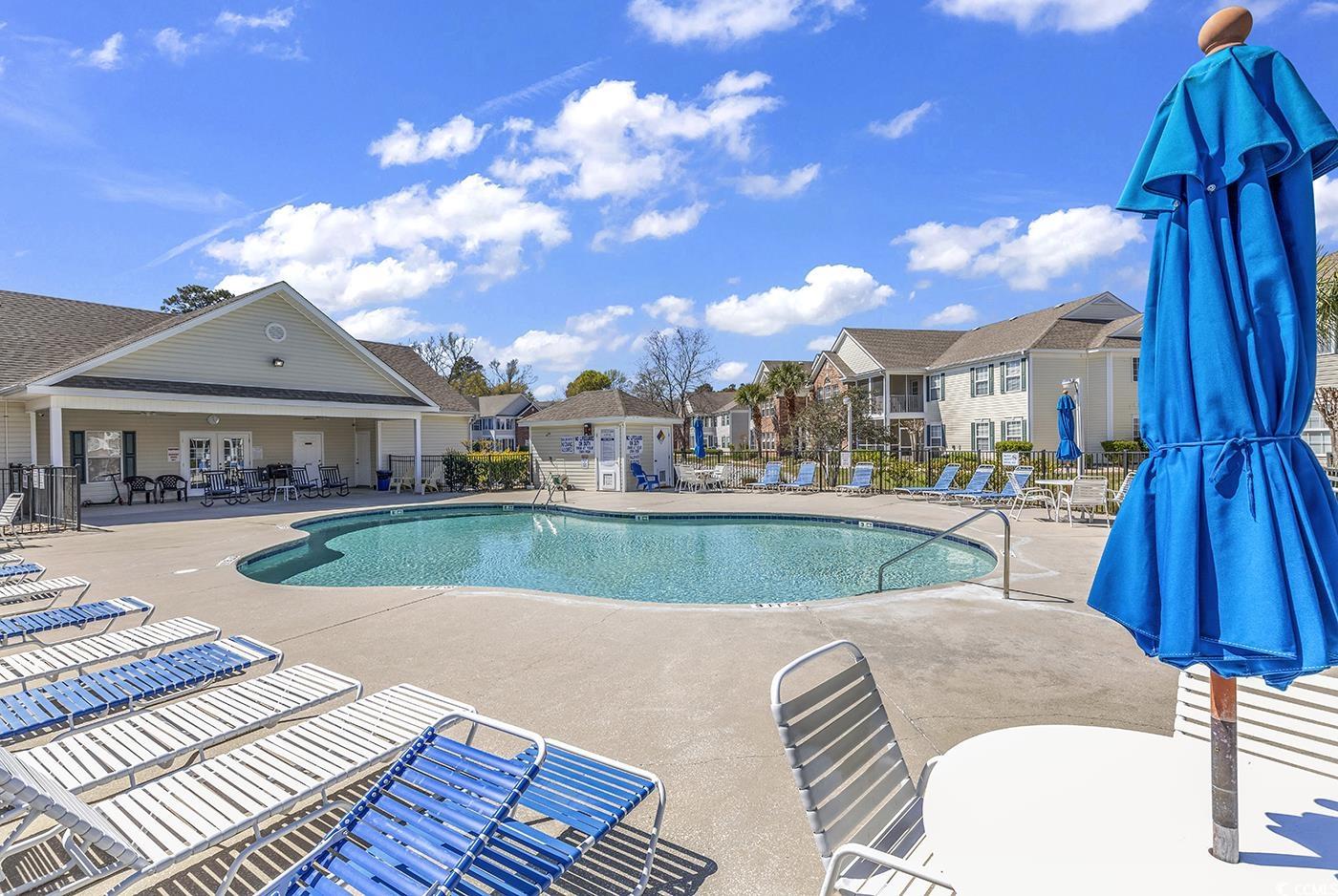 125 Brentwood Dr. Unit: G