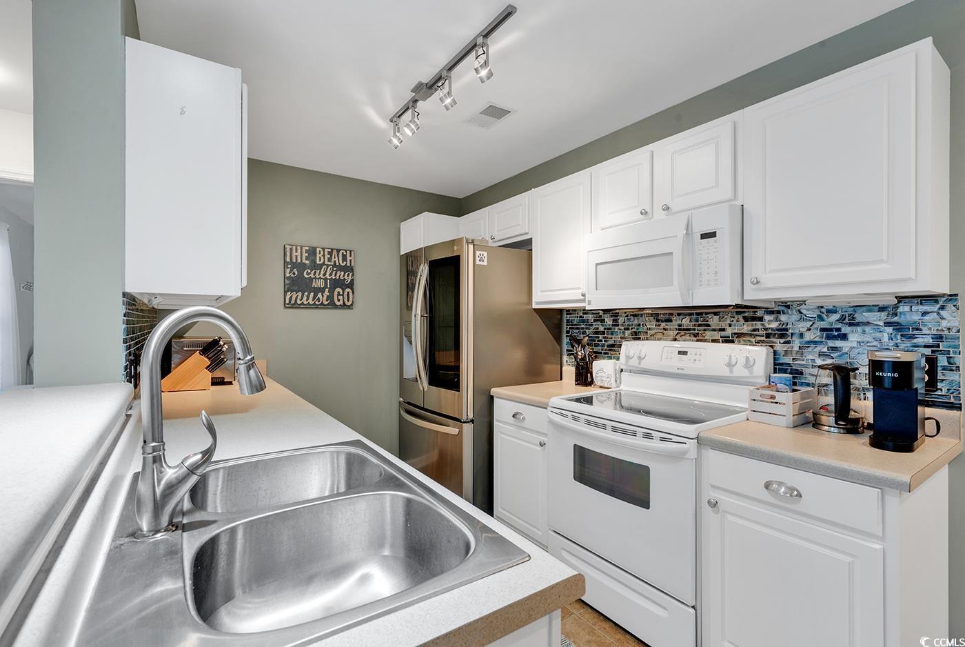 125 Brentwood Dr. Unit: G