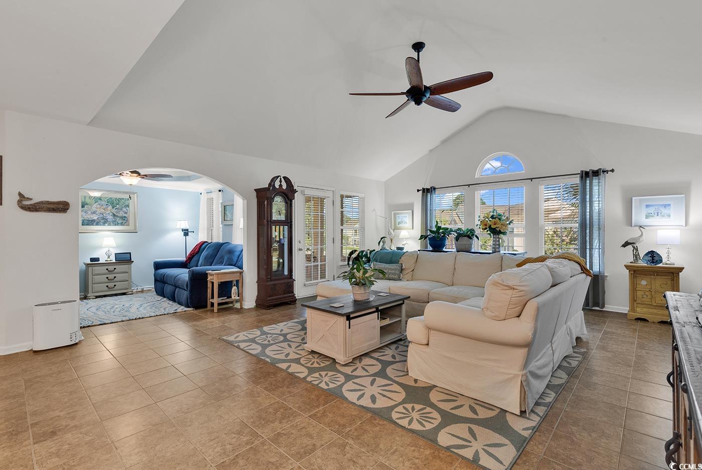 125 Brentwood Dr. Unit: G