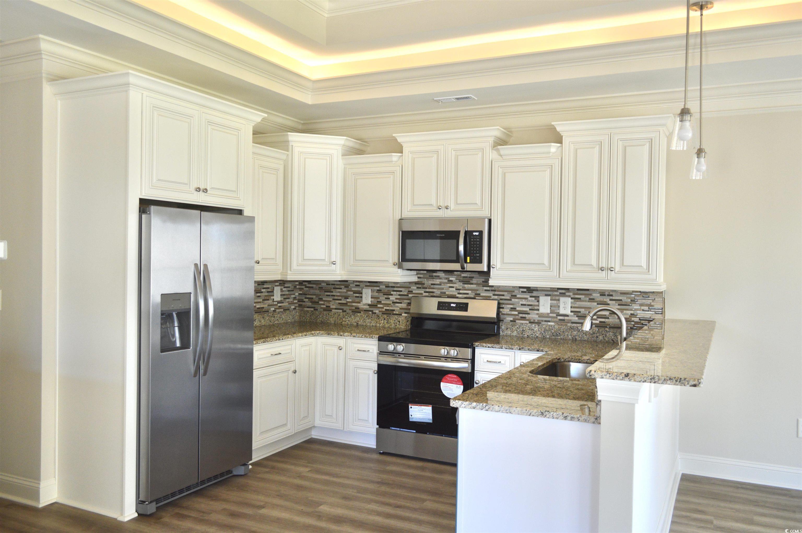 108 Hallandale Lane Unit: Right