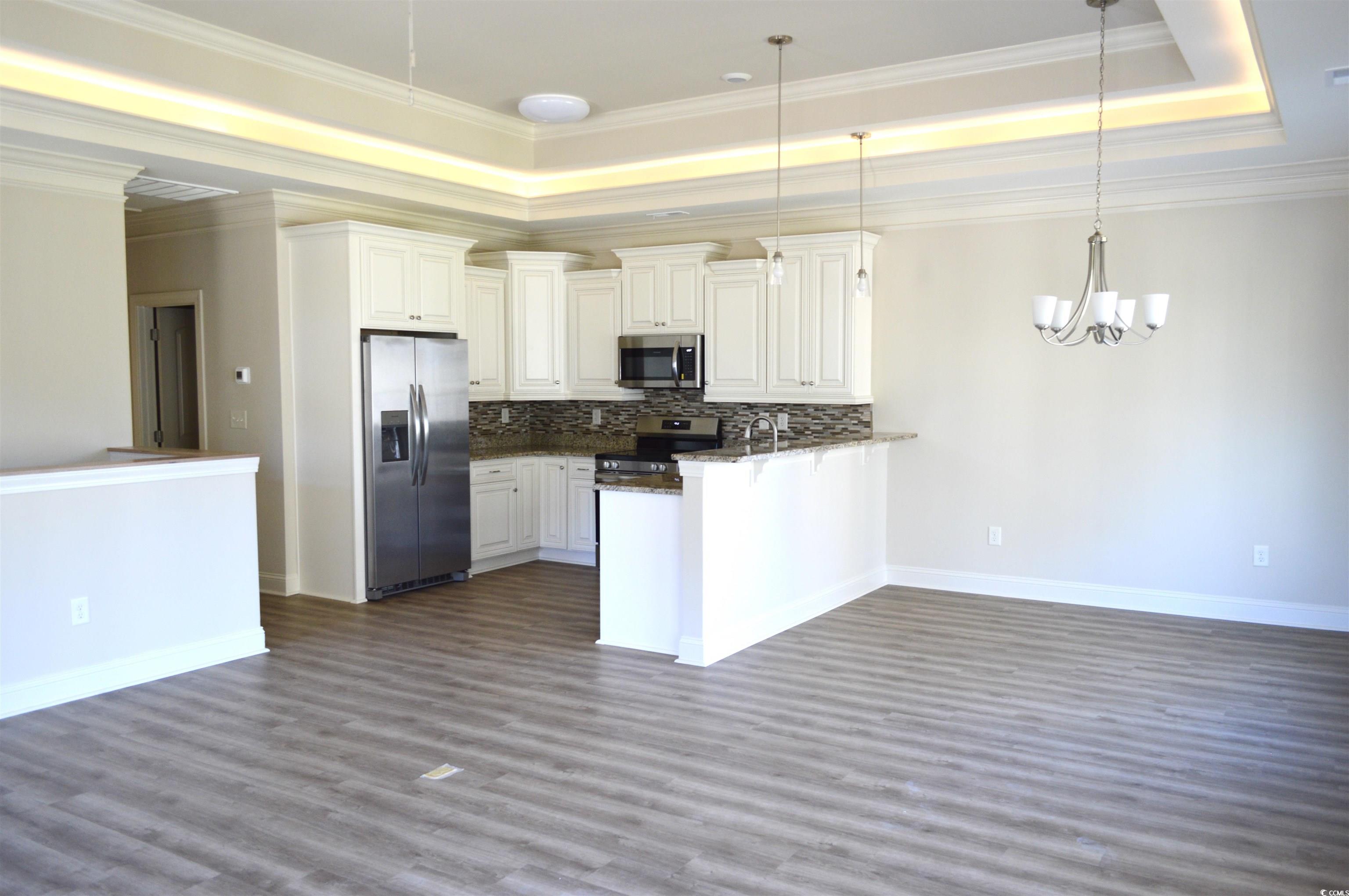 108 Hallandale Lane Unit: Right