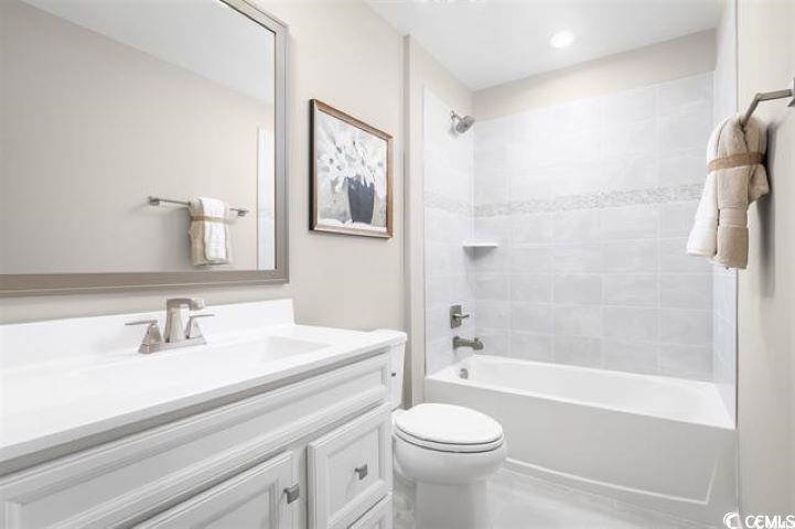 220 Bent Green Ct. Unit: 48A