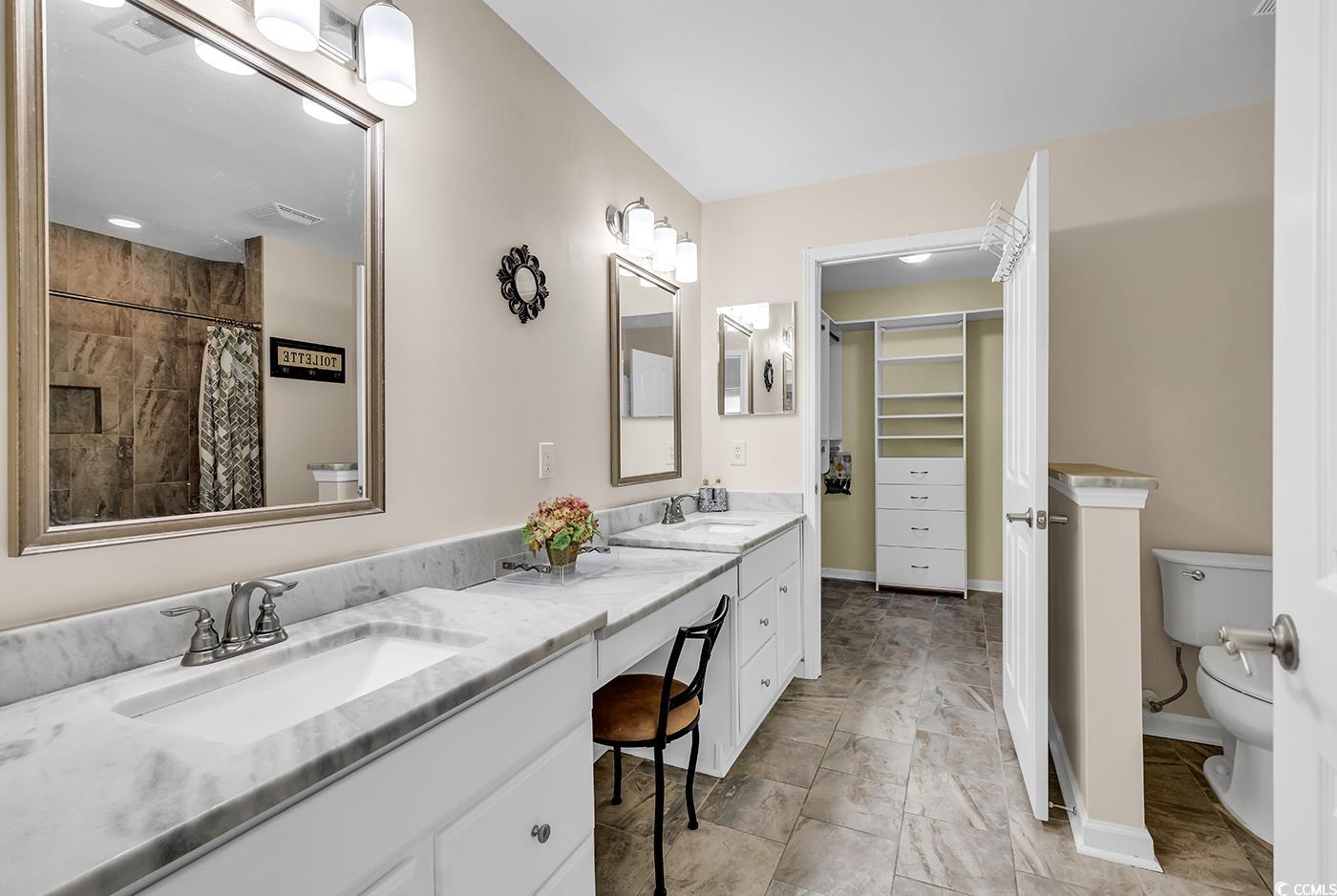 145 Stonegate Blvd. Unit: 145