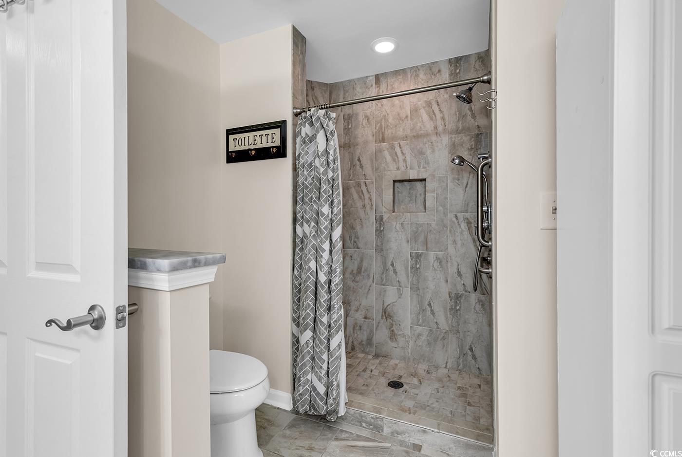 145 Stonegate Blvd. Unit: 145