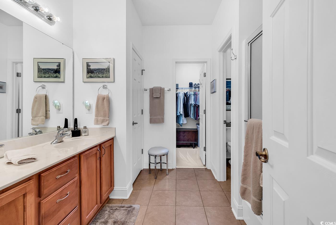 637 Botany Loop Unit: 637