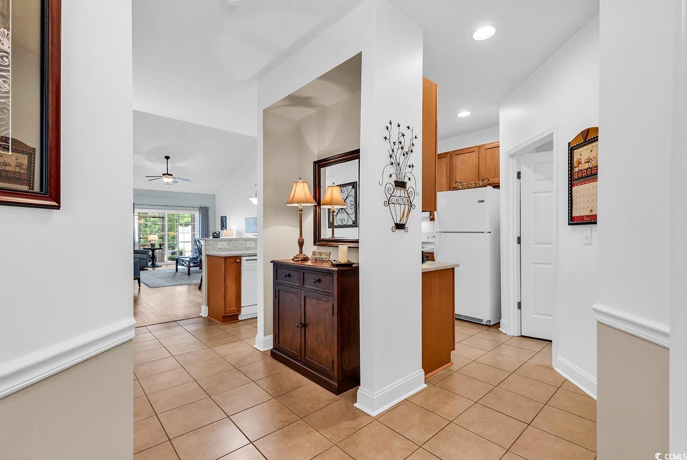 637 Botany Loop Unit: 637