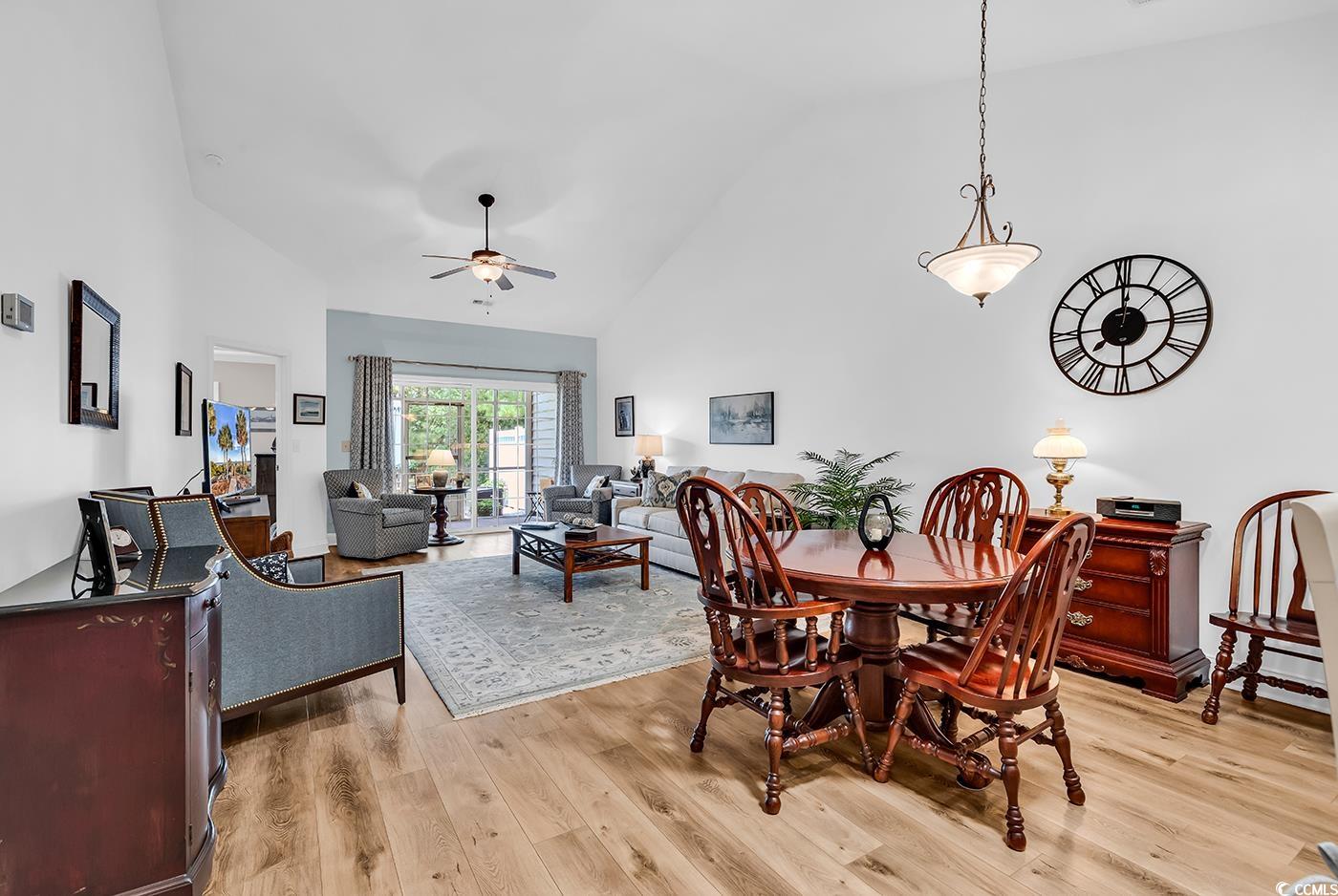 637 Botany Loop Unit: 637