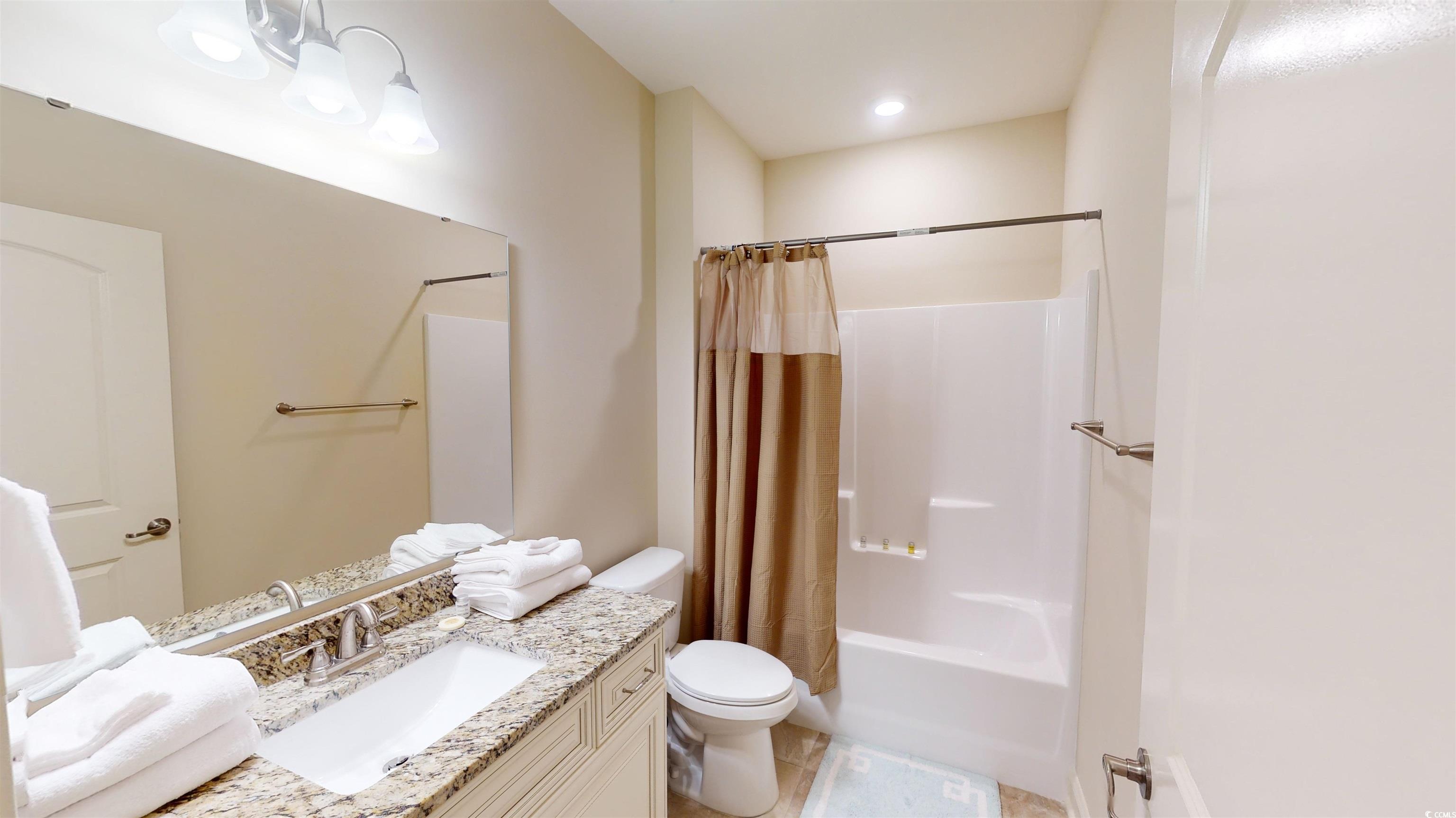 35 Delray Dr. Unit: 3-D