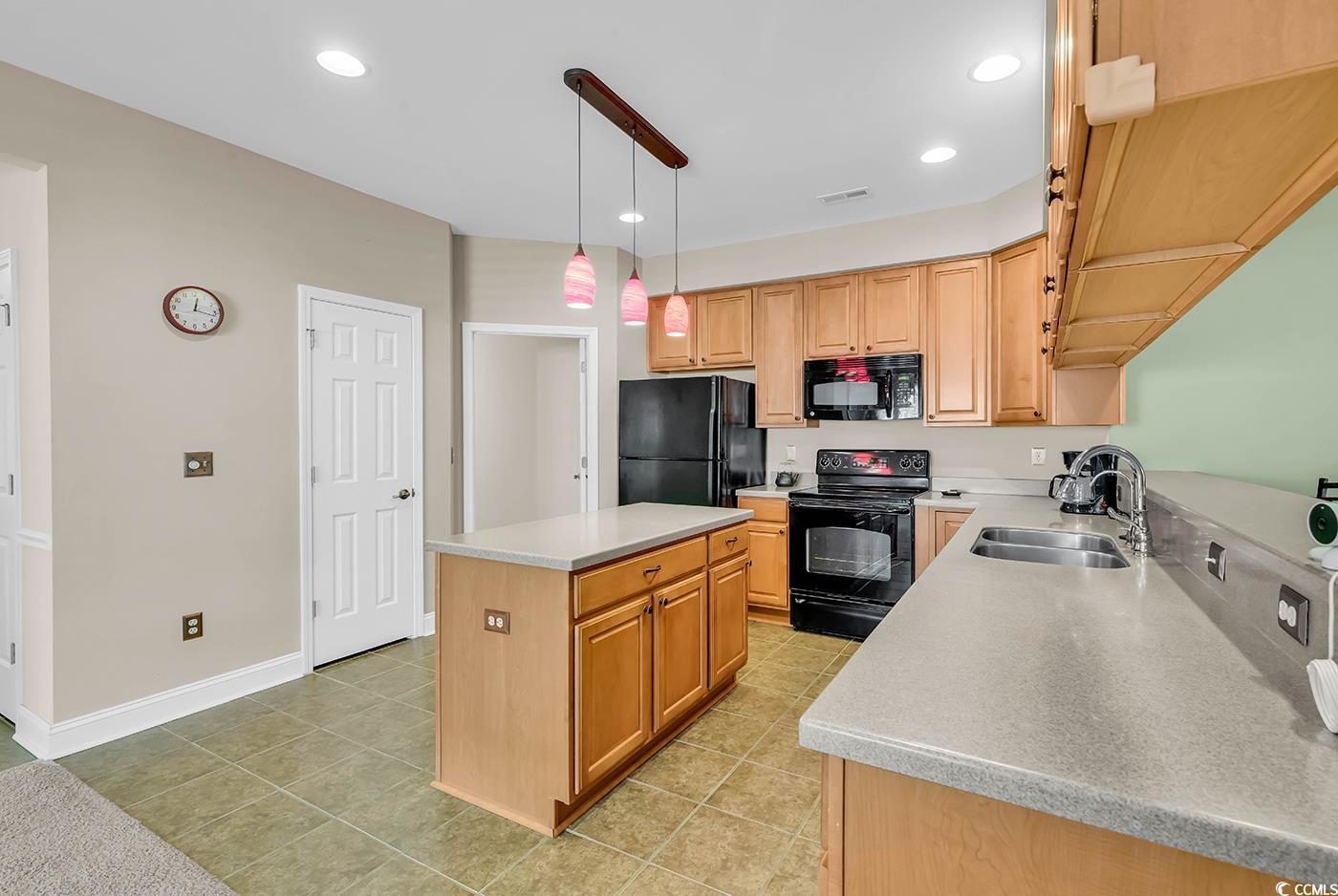 641 Botany Loop Unit: 63