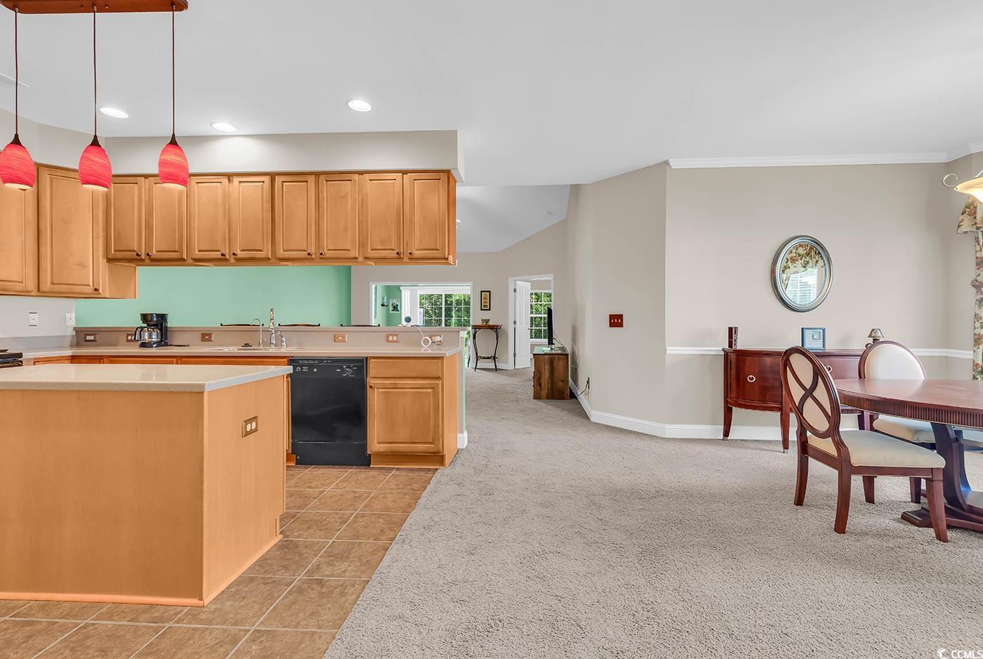 641 Botany Loop Unit: 63