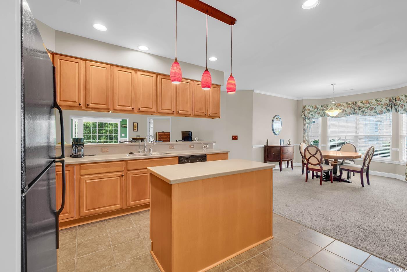 641 Botany Loop Unit: 63