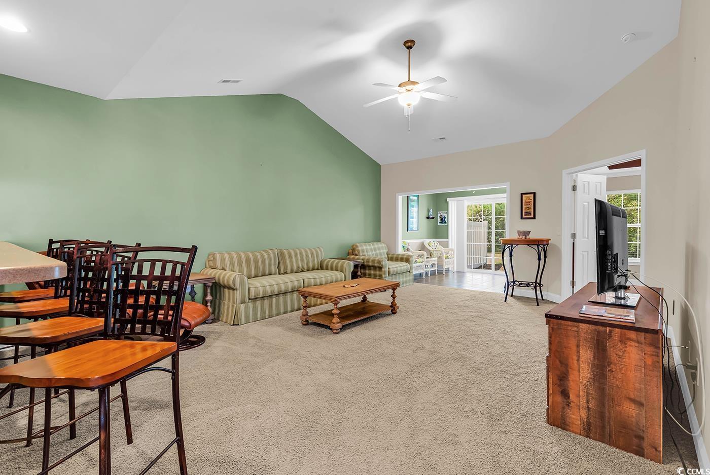 641 Botany Loop Unit: 63