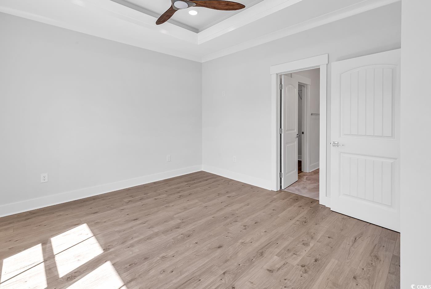 144 Hallandale Lane Unit: Right