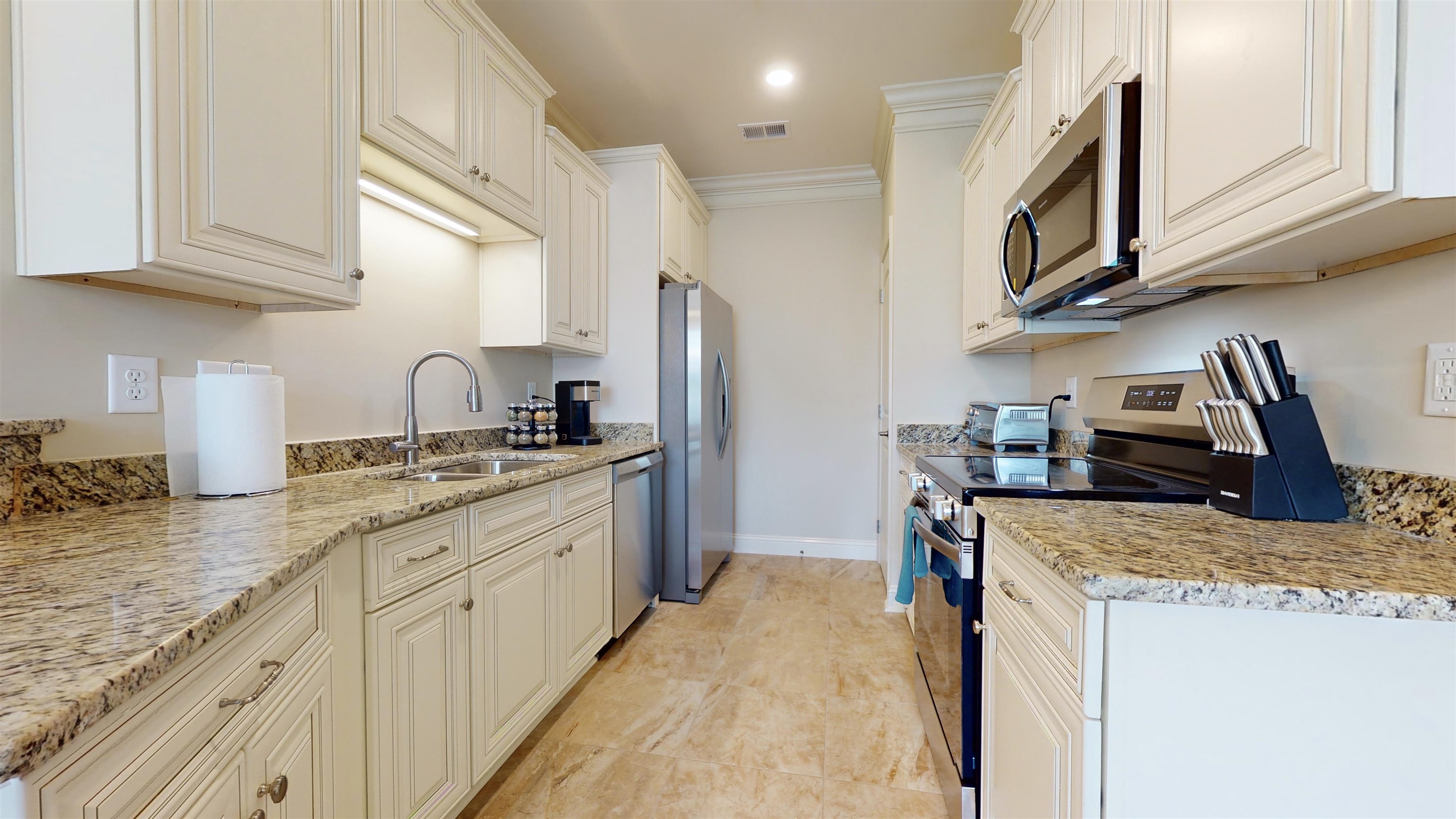 81 Delray Dr. Unit: 2-A