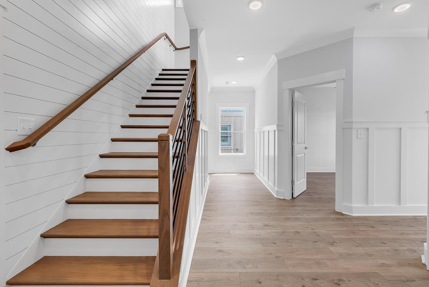71 Hallandale Lane Unit: Left
