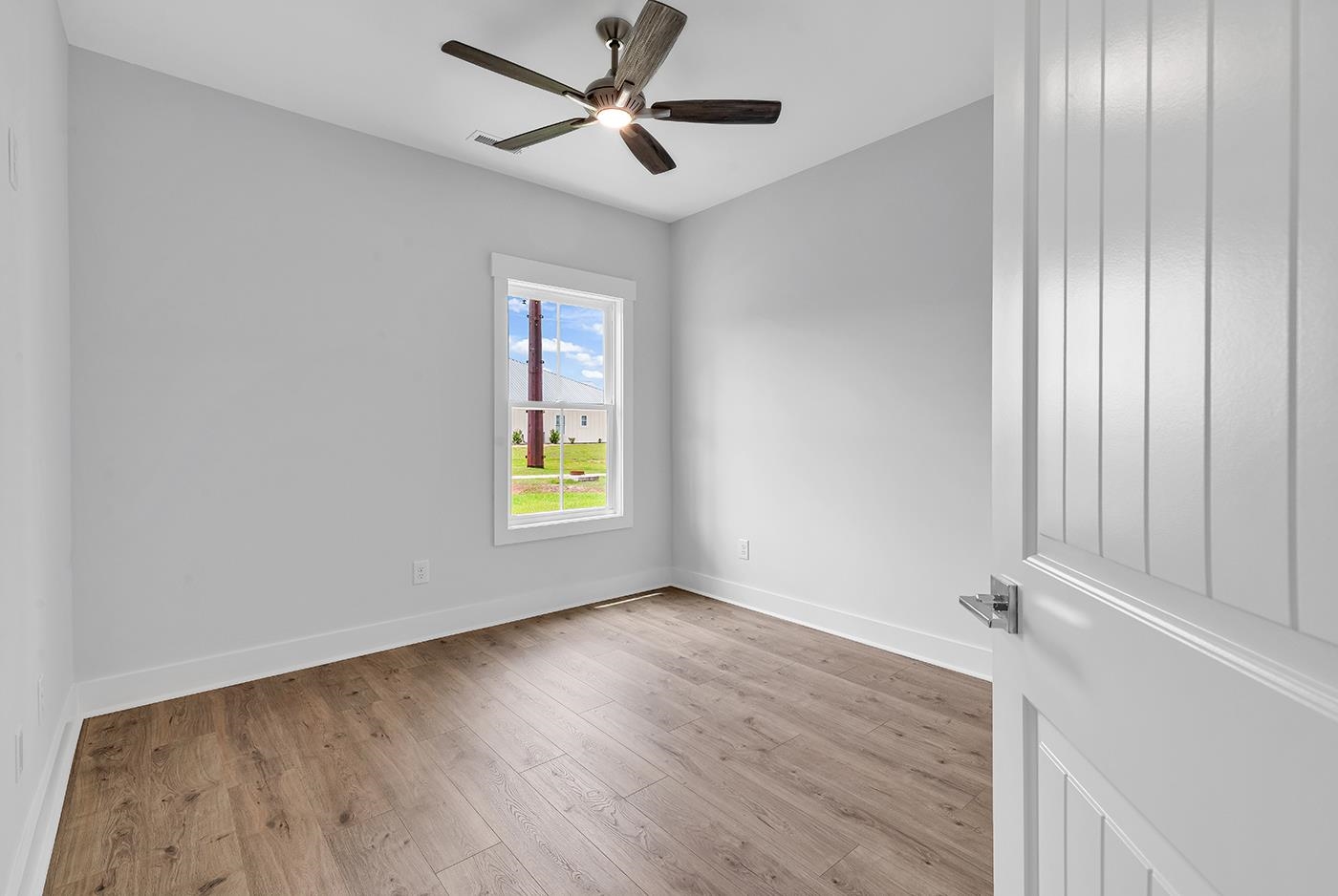 77 Hallandale Lane Unit: Right
