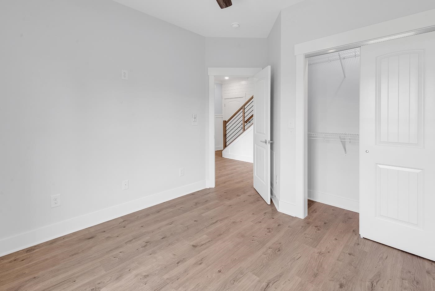 77 Hallandale Lane Unit: Right