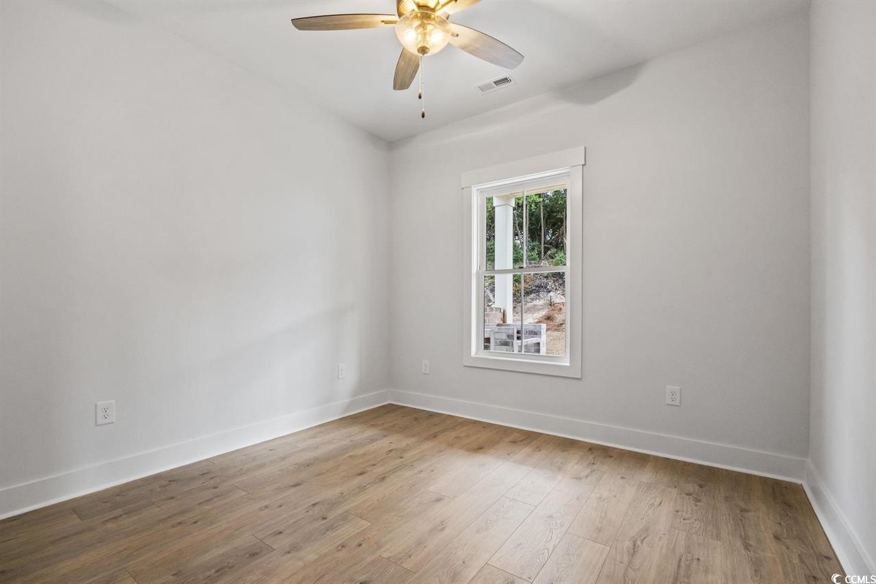 77 Hallandale Lane Unit: Right