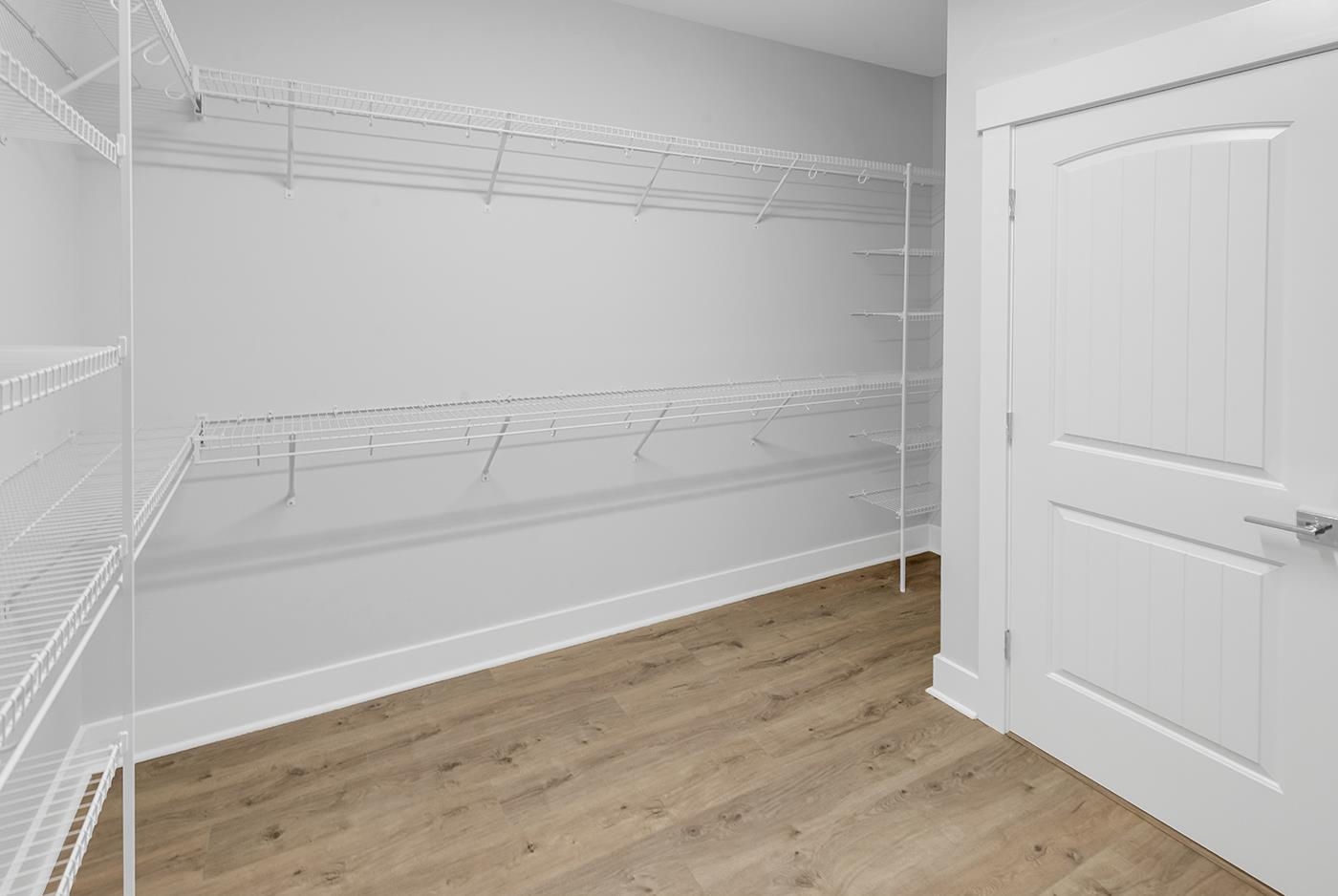 77 Hallandale Lane Unit: Right
