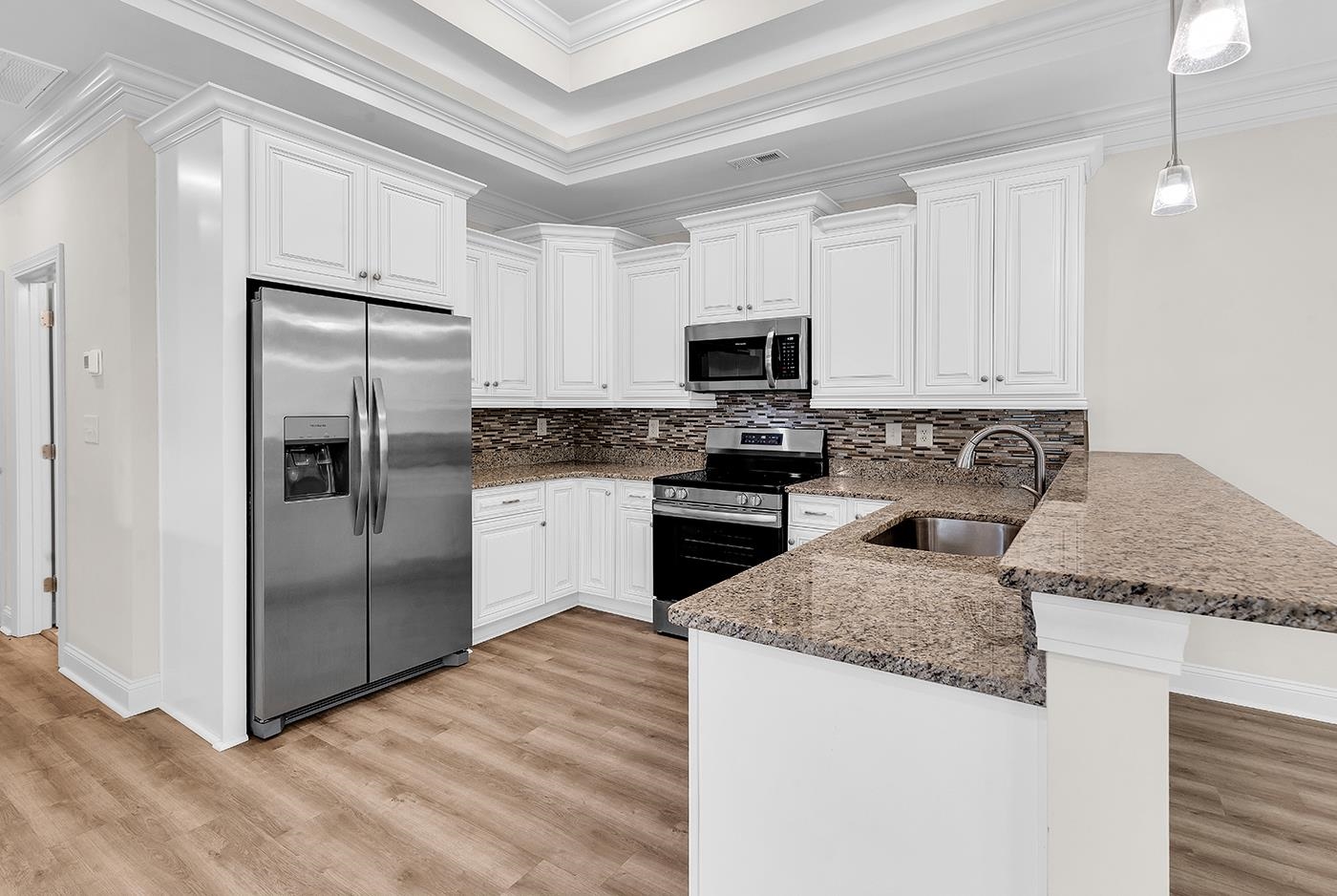 108 Hallandale Lane Unit: Right