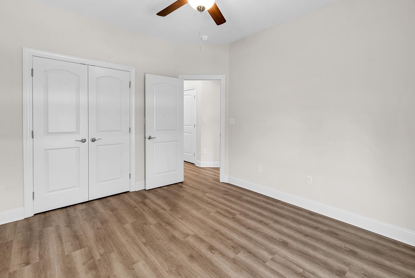 108 Hallandale Lane Unit: Right