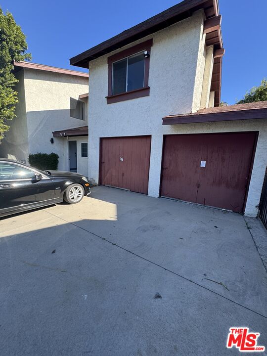 12218 Leayn Ct