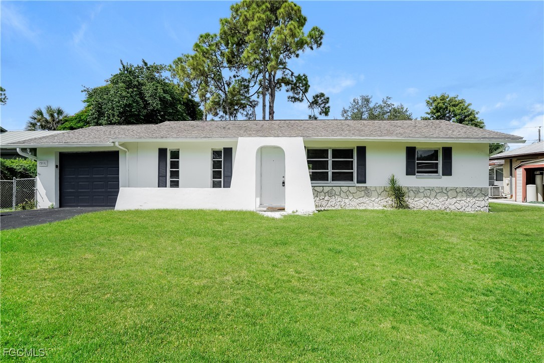 19116 Coconut RD