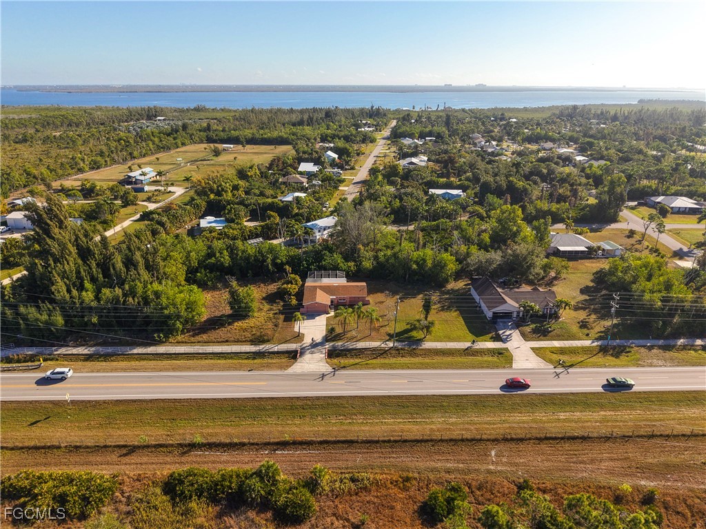 5946 Stringfellow RD