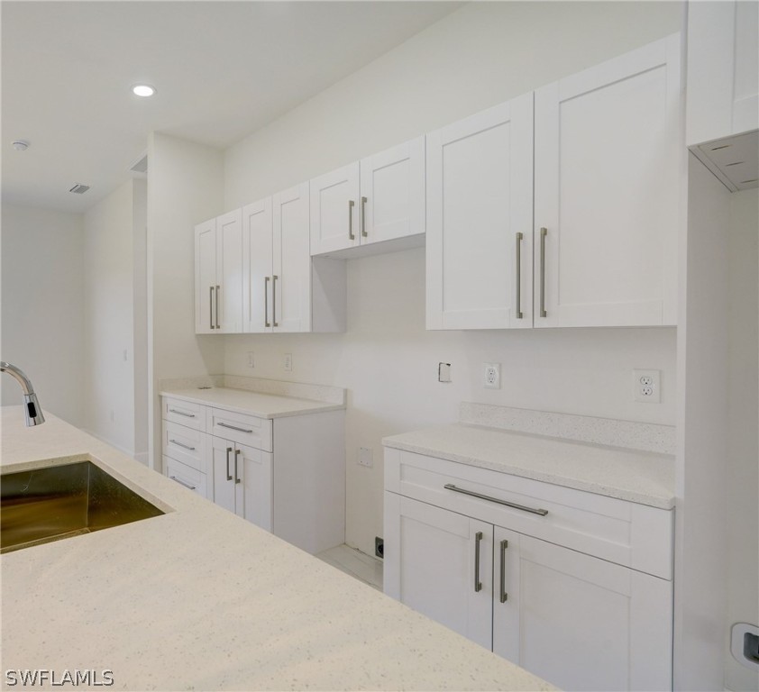 4852-4854 29th ST SW