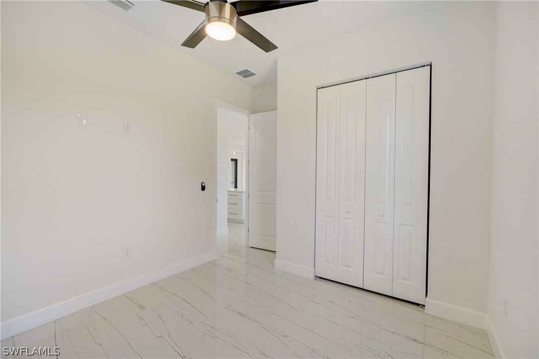 4852-4854 29th ST SW