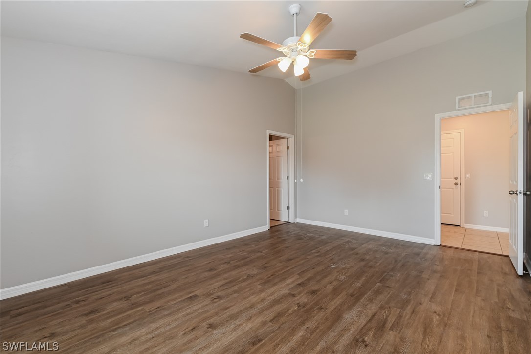 1606 SW 27th TER