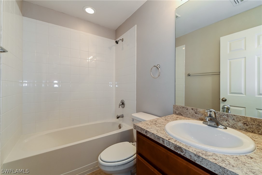 1606 SW 27th TER