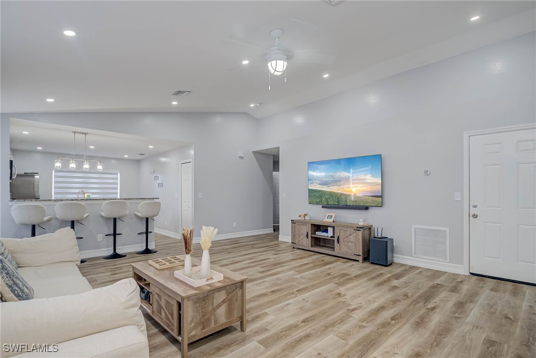 1125 Whitehead Creek LOOP