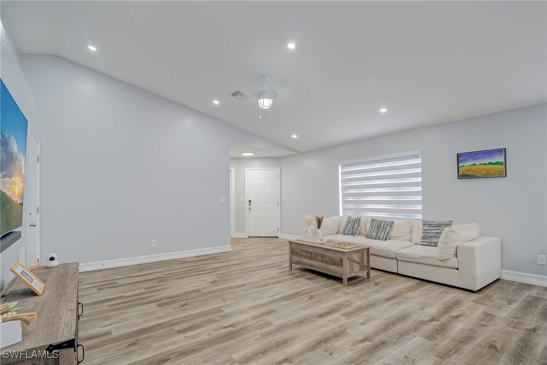 1125 Whitehead Creek LOOP